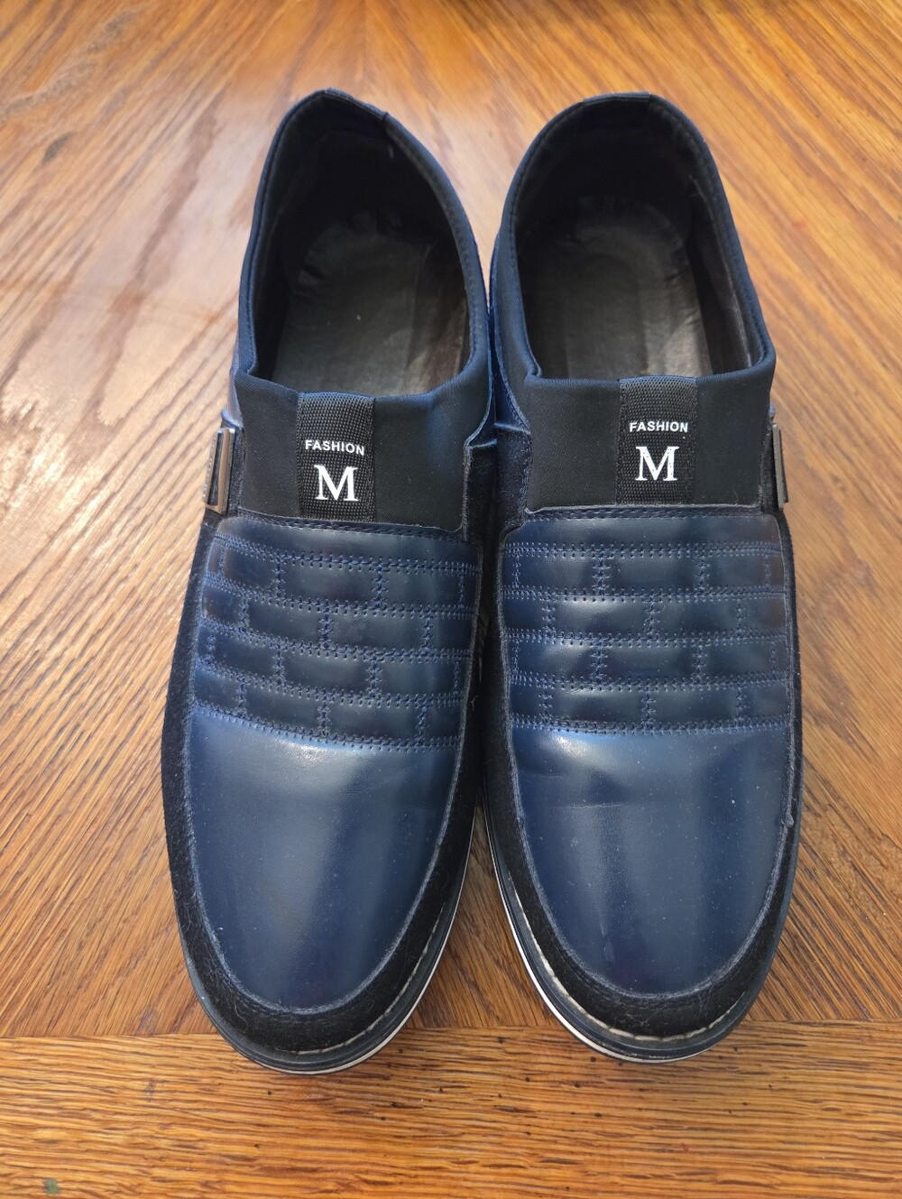 Fashion M Men’s Loafers Size 11 NAVY / BLACK Slip On Great Condition